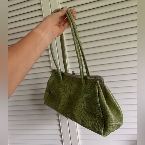 Nine West Green faux Crocodile skin shoulder bag - Picture 3 of 11